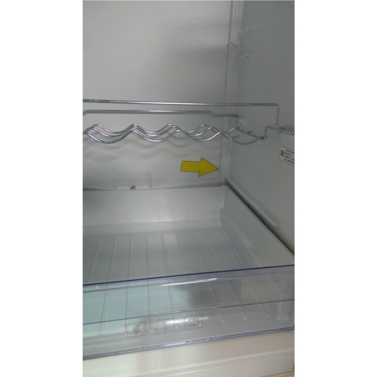GRADE A2 - Beko CFP1691W 191x60cm Frost Free Freestanding Fridge Freezer White