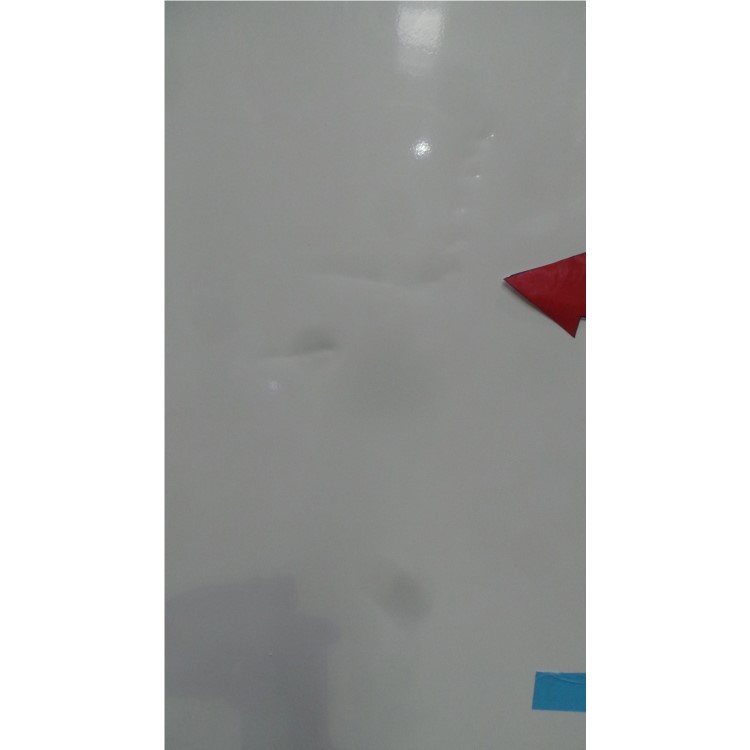GRADE A3 - Whirlpool BSNF8101W No-Frost Freestanding Fridge Freezer - White
