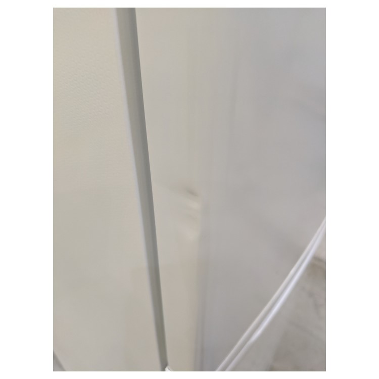 Refurbished Hoover HSC574W Freestanding 260 Litre 50/50 Fridge Freezer