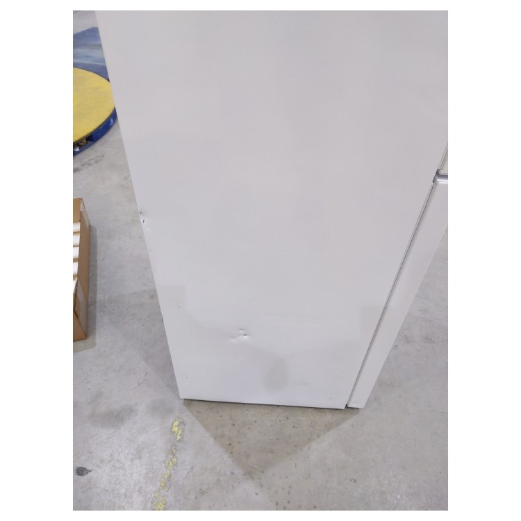 Refurbished Candy CVS1754WKB2 Freestanding 253 Litre 50/50 Frost Free Fridge Freezer White
