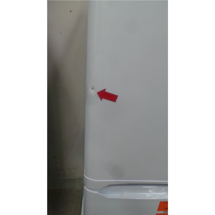 GRADE A3 - Hotpoint NRFAA50P Ice Diamond Freestanding Fridge Freezer Polar White