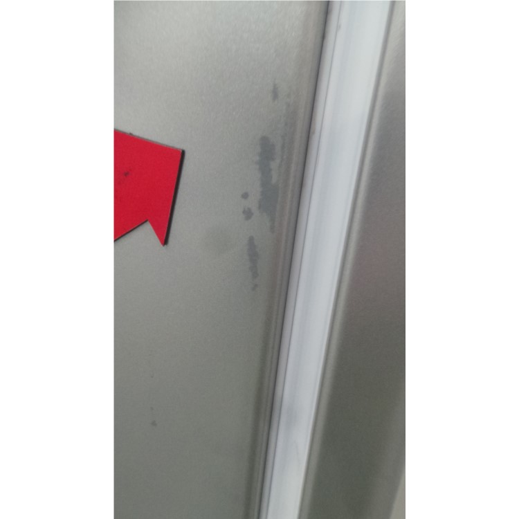 GRADE A2 - Hotpoint FFAA52S Ice Diamond Freestanding Fridge Freezer Silver