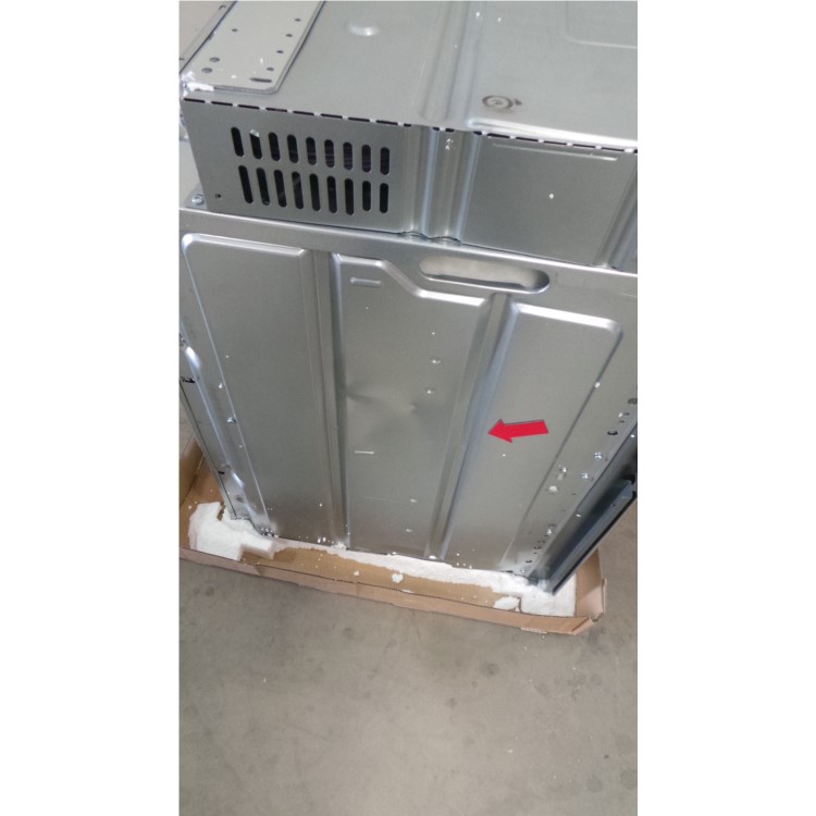 GRADE A2 - BOSCH HBN13B251B Classixx Electric Built-under Double Hot Air Oven Stainless Steel