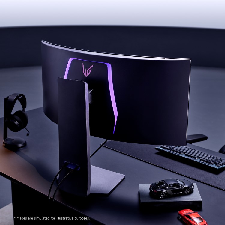 LG UltraGear 34GS95QE 34" OLED QHD 240Hz 0.03ms UltraWide Curved Gaming Monitor