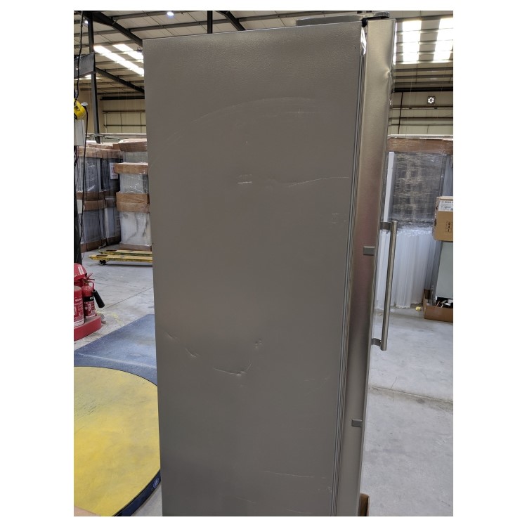 Refurbished Hoover HFF1862KM Freestanding 260 Litre Freezer Stainless Steel