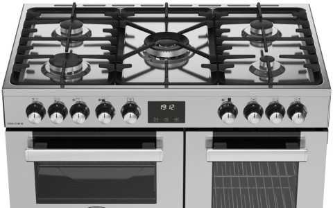5 Burner gas hob including a powerful 4KW wok burner.