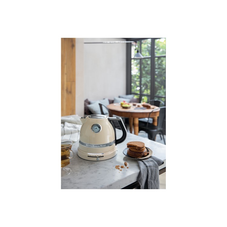 KitchenAid Artisan 1.5L Traditional Kettle - Almond Cream