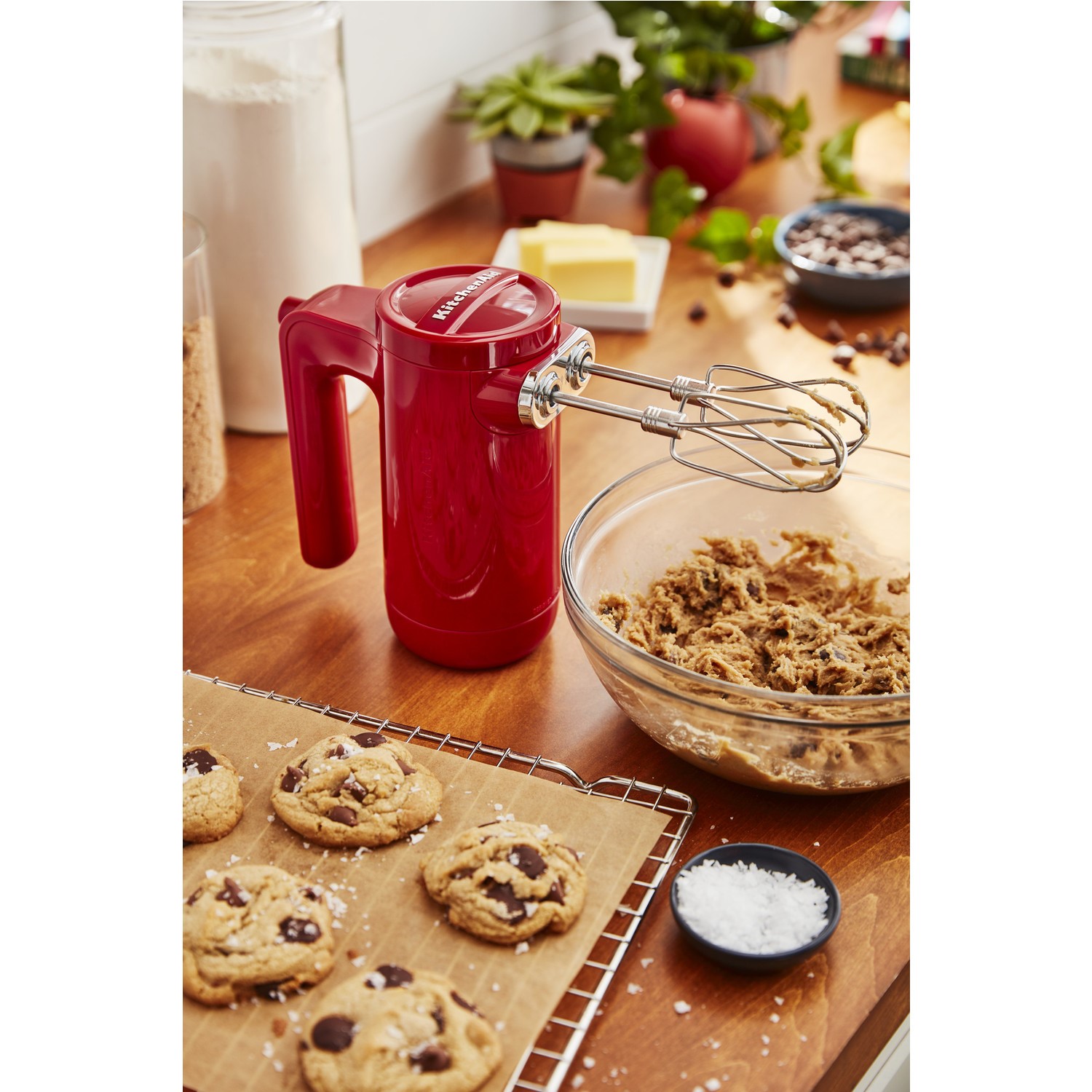 KitchenAid Cordless 7 Speed Hand Mixer Empire Red 5KHMB732BER