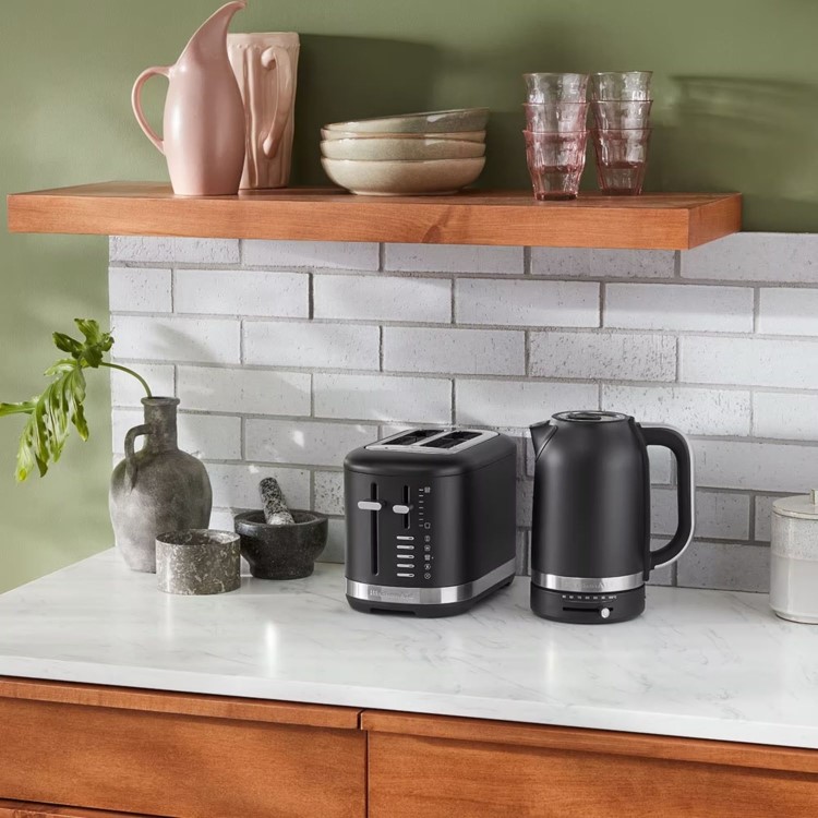 KitchenAid 2 Slice Toaster - Matte Black