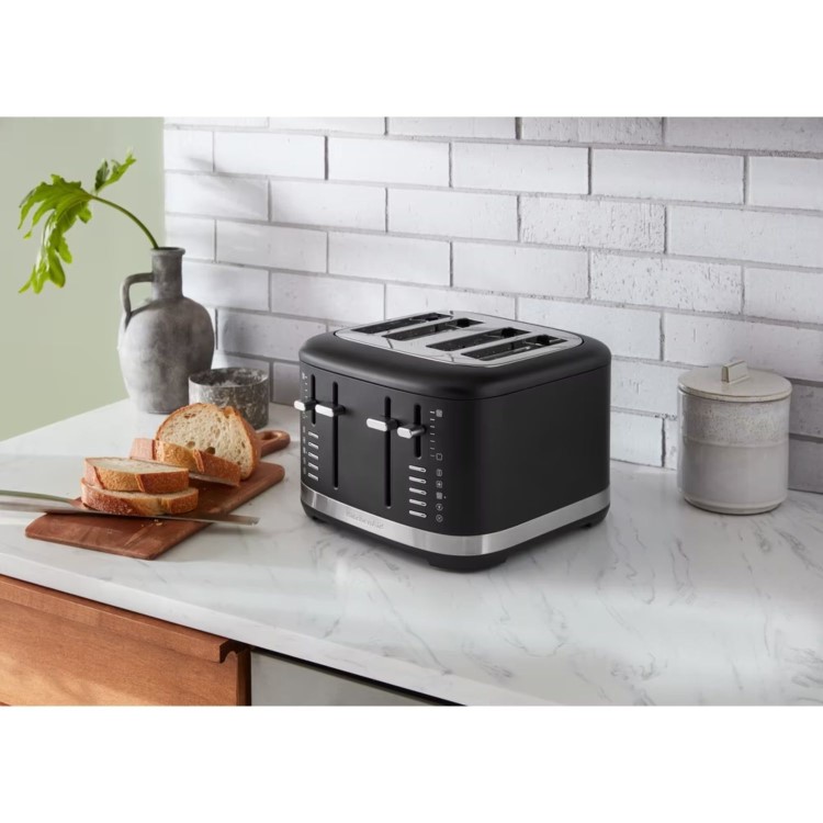 KitchenAid 4 Slice Toaster - Matte Black