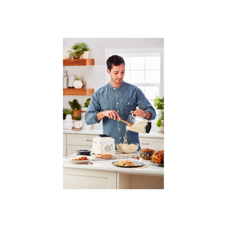 Refurbished KitchenAid Artisan 5KSB4026BAC 1.4L Glass Jar Blender Almond Cream