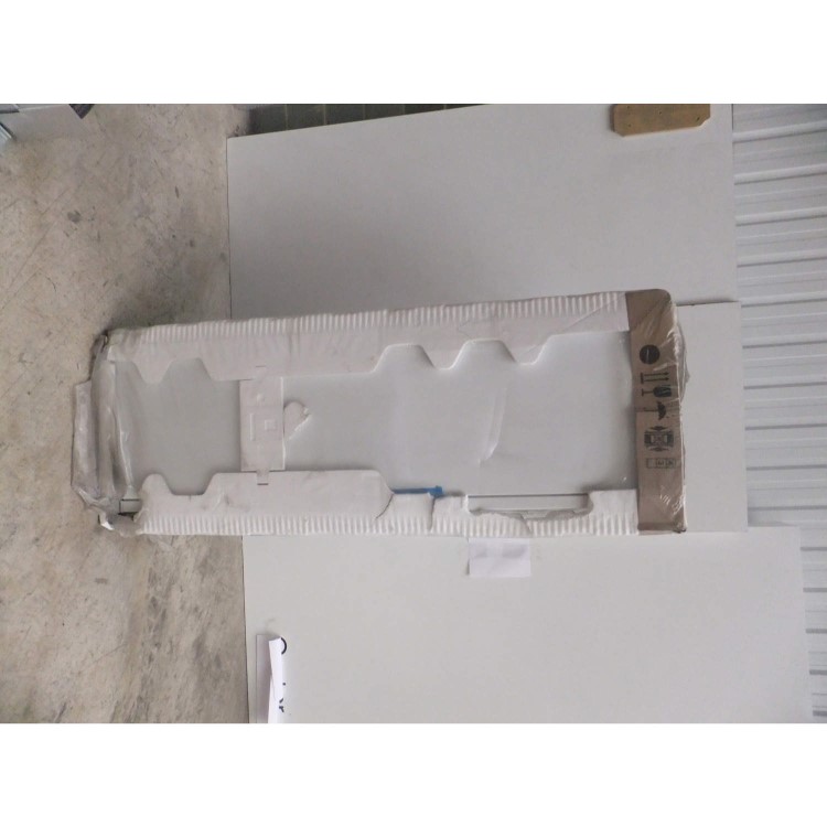 GRADE A3 - Moderate Cosmetic Damage - AEG Frost Free Freestanding Fridge Freezer White