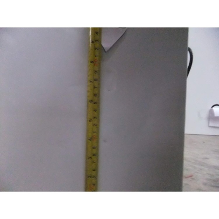 GRADE A3 - Moderate Cosmetic Damage - Zanussi ZRA440CW Free-Standing Fridge in White