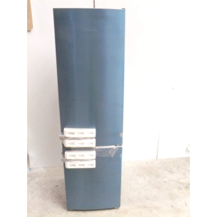 GRADE A3 - Miele KFN14927SDed/cs-1 60cm Wide Silver & CleanSteel Frost Free Freestanding Fridge Free