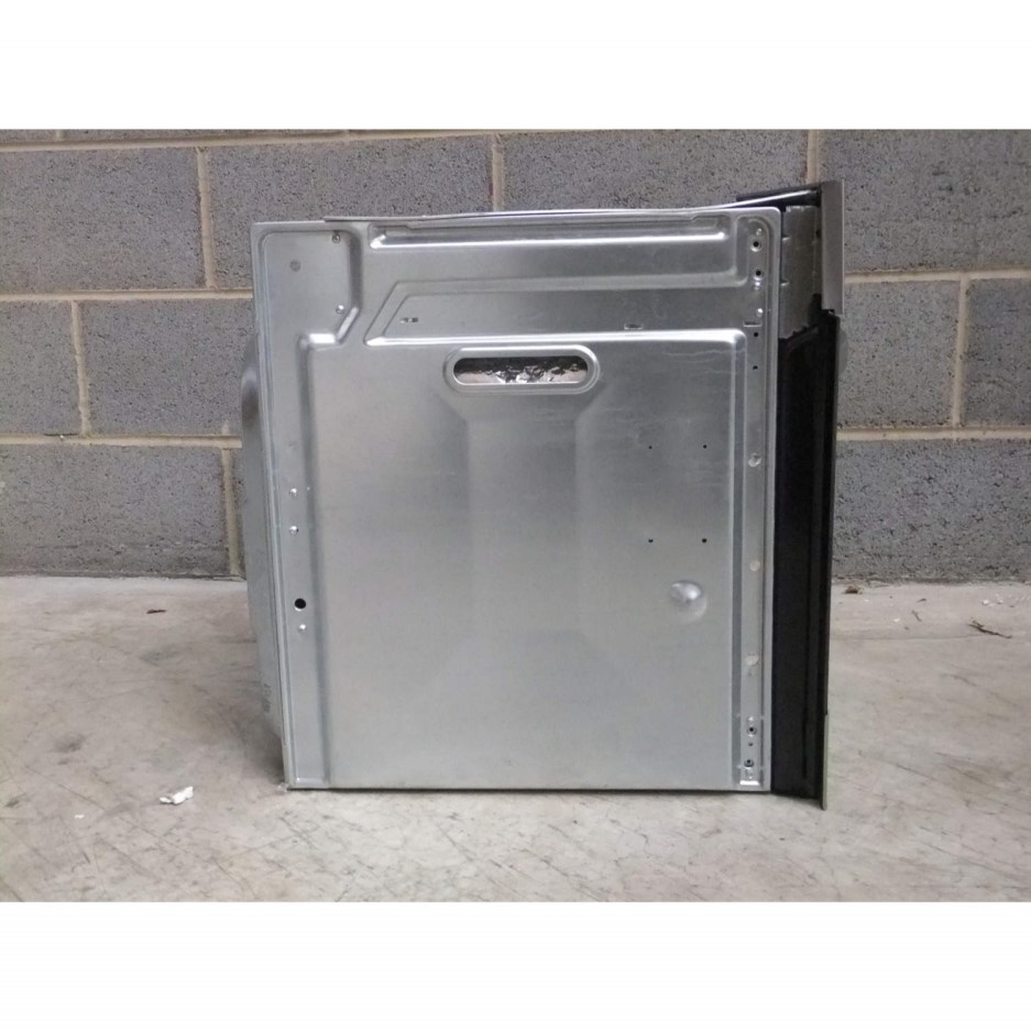 GRADE A2 - Minor Cosmetic Damage - Zanussi ZOP37902XK ...