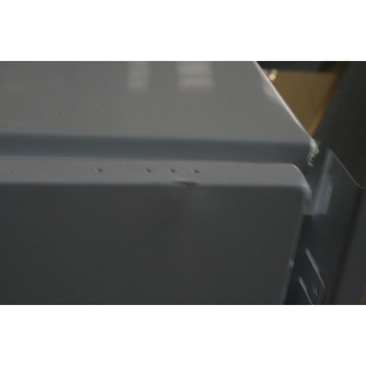 GRADE A2 - Minor Cosmetic Damage - Kitchen Solutions KISIFF1 70-30 Built in Fridge Freezer