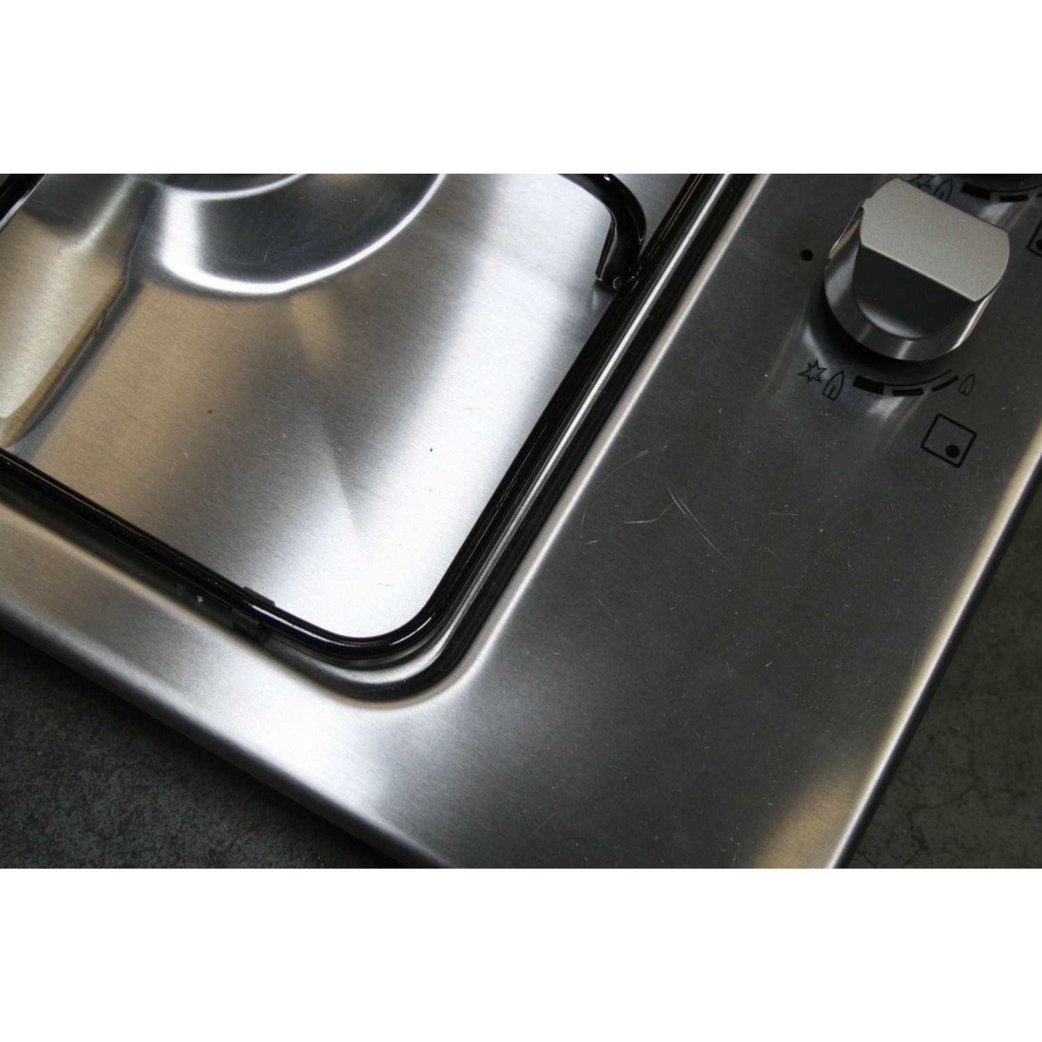 GRADE A3 Moderate Cosmetic Damage Minor Cosmetic Damage Zanussi