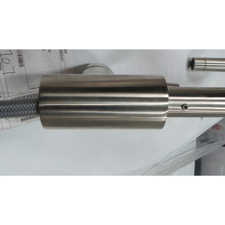 GRADE A2 - Minor Cosmetic Damage - Franke FFSS-PO Fuji Pull-out Nozzle Tap in SilkSteel