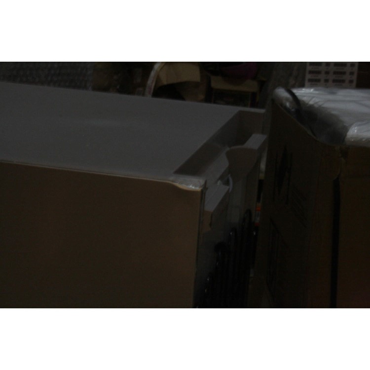 GRADE A2 - Minor Cosmetic Damage - Liebherr CPESF4023 Freestanding Fridge Freezer With Stainless Steel Doors