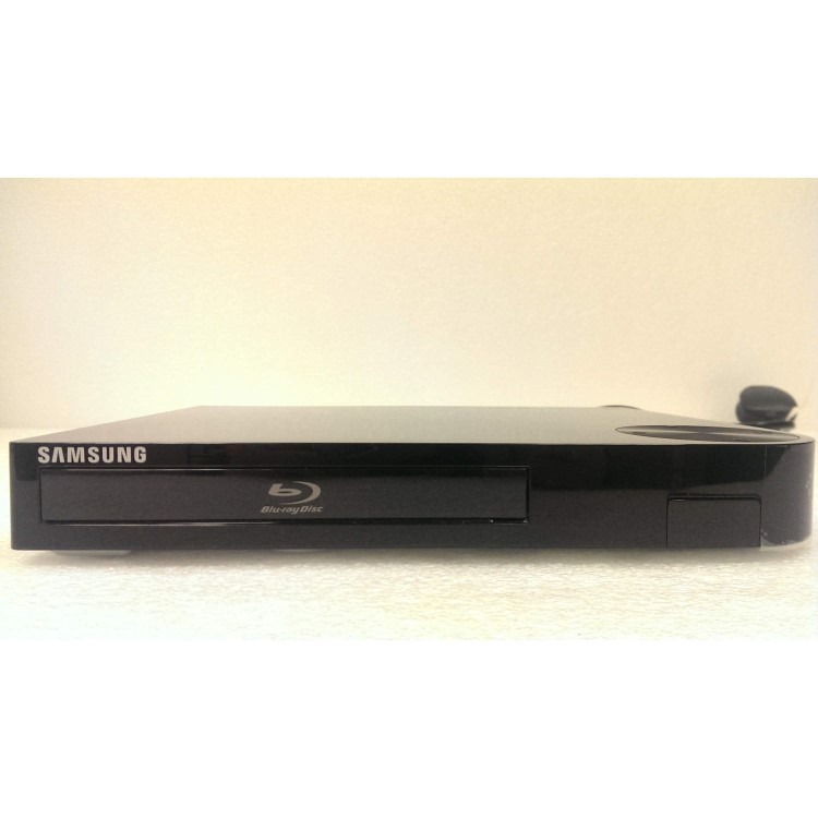 GRADE A3 - Moderate Cosmetic Damage - Samsung BD-F5100 Smart Blu-ray Player