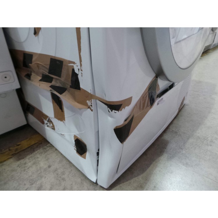GRADE A2 - Light cosmetic damage - Bosch WTB86590GB 9kg Freestanding Condenser Tumble Dryer White