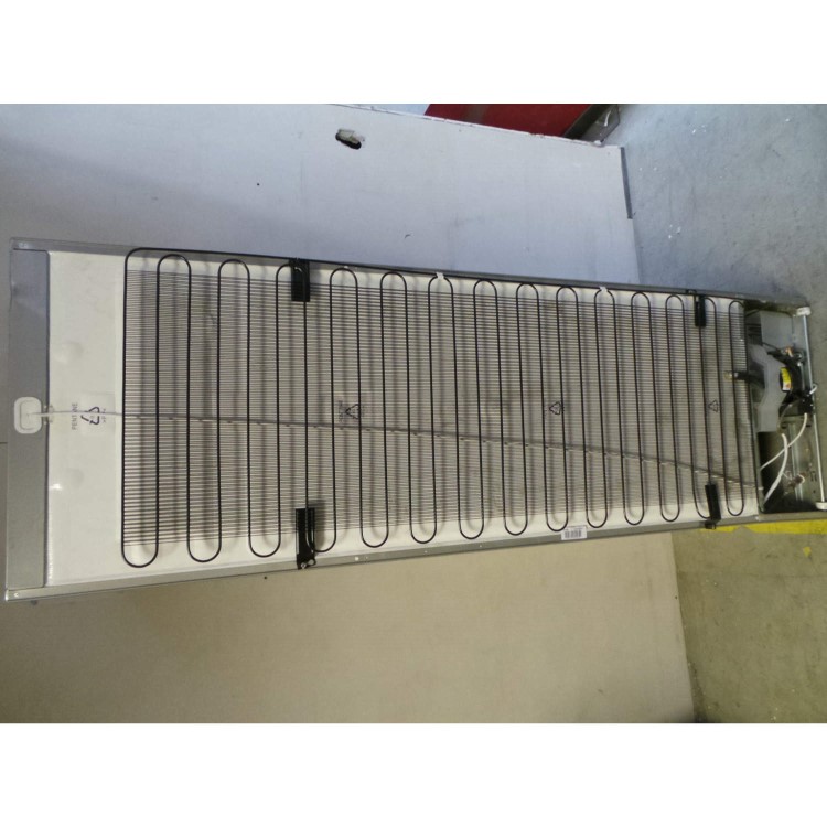 GRADE A2 - Light cosmetic damage - AEG S74010KDX0 Freestanding Fridge With Antifingerprint Stainless Steel Door