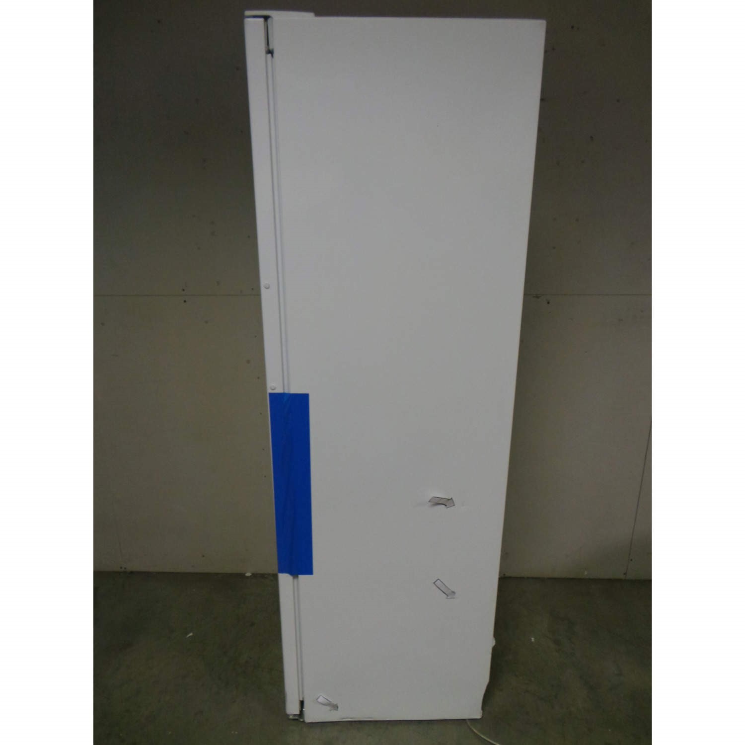 GRADE A3 Heavy cosmetic damage Liebherr KB4210 Comfort BioFresh 1