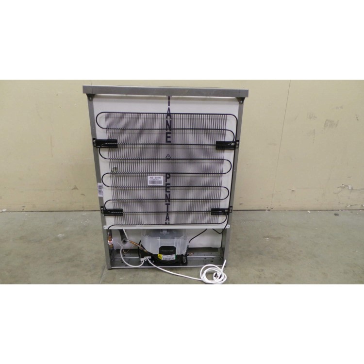 GRADE A3 - Moderate Cosmetic Damage - AEG S71700TSX0 Under Counter Larder Freestanding Fridge - Silver With Stainless Steel Door