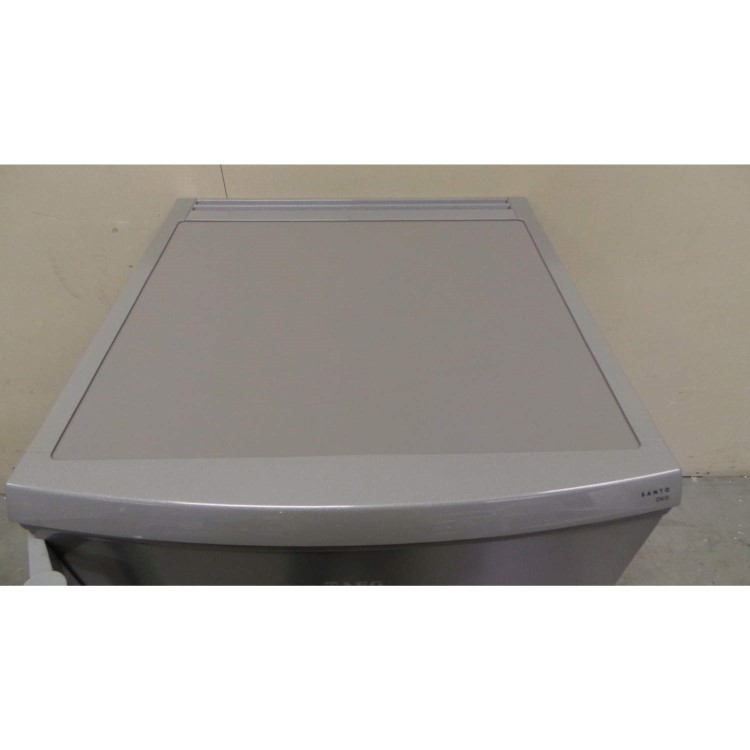 GRADE A3 - Moderate Cosmetic Damage - AEG S71700TSX0 Under Counter Larder Freestanding Fridge - Silver With Stainless Steel Door
