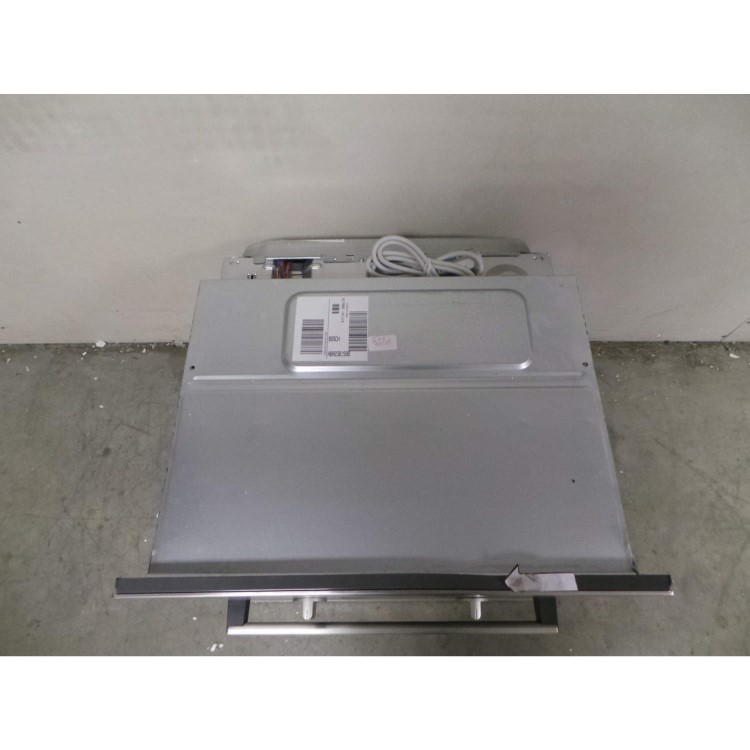 GRADE A2 - Light cosmetic damage - Bosch HBA23B150B Classixx Built-in Single Multi-function Oven in Brushed Steel