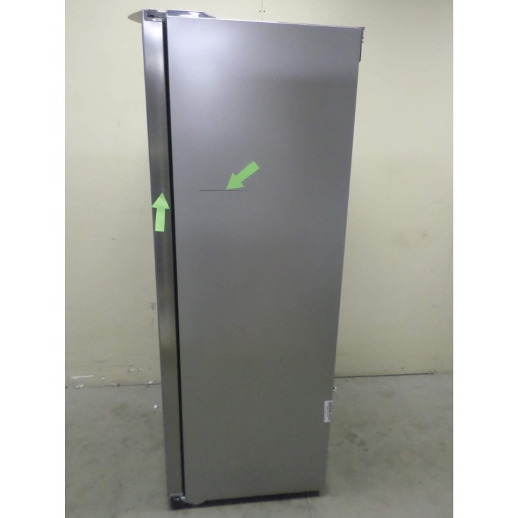 GRADE A3 - Heavy cosmetic damage - Panasonic NR-B53V2-XB Frost Free American Fridge Freezer With Vitamin Safe And FreshZone - Stainless