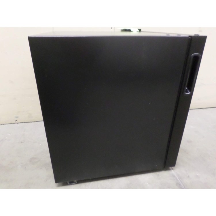 GRADE A2 - Light cosmetic damage - LEC DF50B Black Compact Counter Top Drinks Cooler