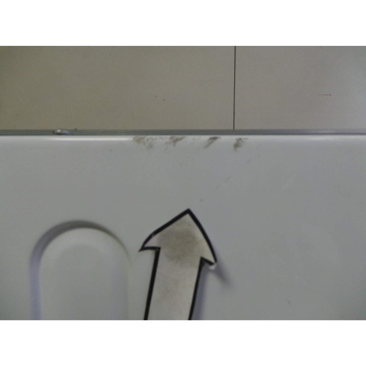 GRADE A3 - Heavy cosmetic damage - Hotpoint BHWM129 6.5kg 1200rpm Integrated Washing Machine