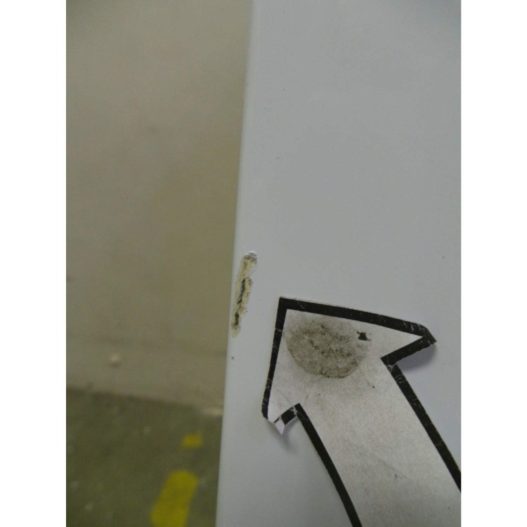 GRADE A3 - Heavy cosmetic damage - Hotpoint BHWM129 6.5kg 1200rpm Integrated Washing Machine