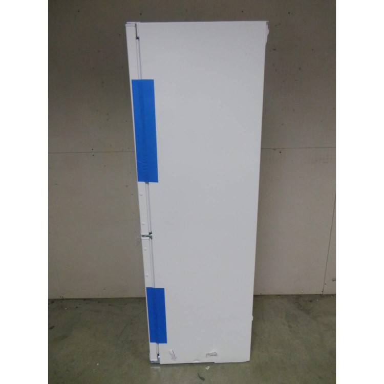 GRADE A2 - Light cosmetic damage - Liebherr CUP3021 SmartFrost Freestanding Fridge Freezer - White