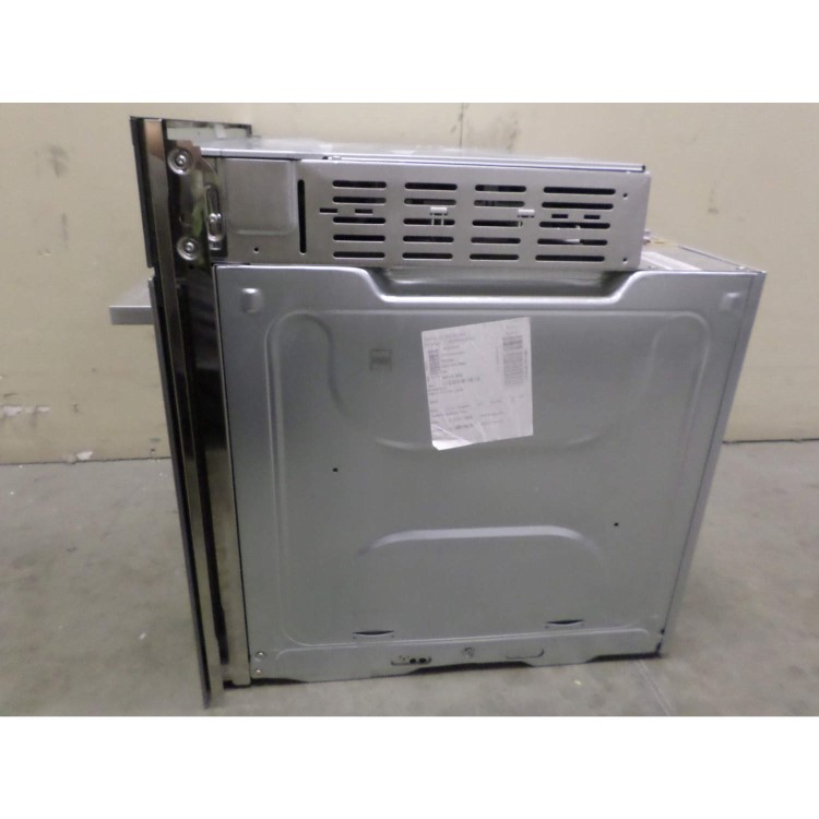 GRADE A2 - Light cosmetic damage - Miele H6160BPclst H 6160 BP EasyControl 8 Function Electric Built-in Single Oven With MoisturePlus And Pyrolytic Cleaning - CleanSteel