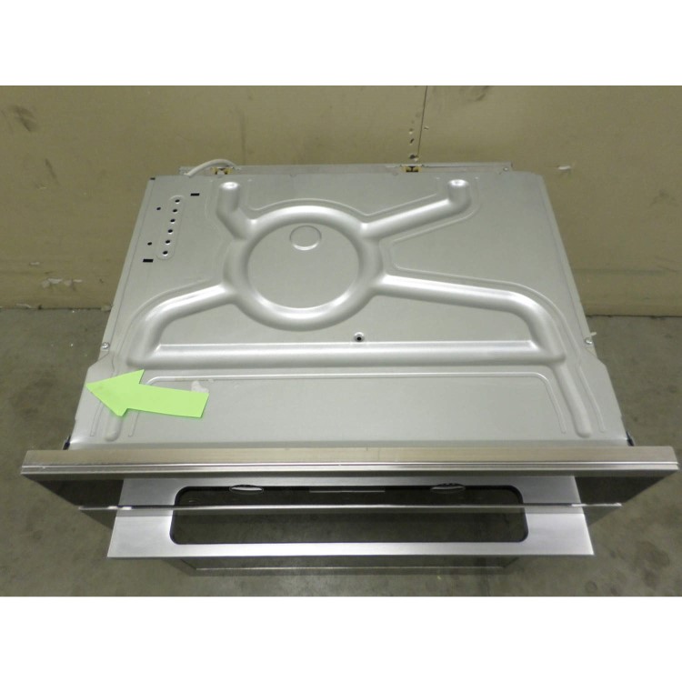 GRADE A2 - Light cosmetic damage - Miele H6160BPclst H 6160 BP EasyControl 8 Function Electric Built-in Single Oven With MoisturePlus And Pyrolytic Cleaning - CleanSteel