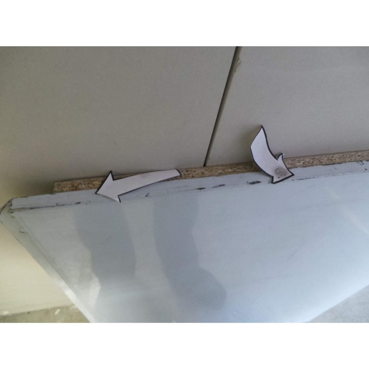GRADE A3  - Electrolux 90cm Splashback