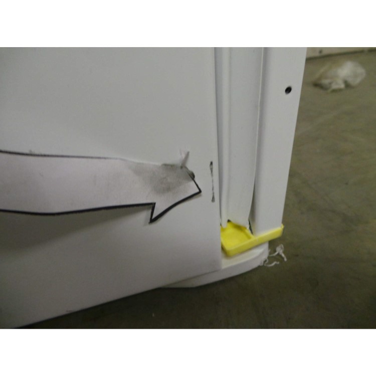 GRADE A2 - Light cosmetic damage - Smeg UKFL164AP In-column Integrated Fridge