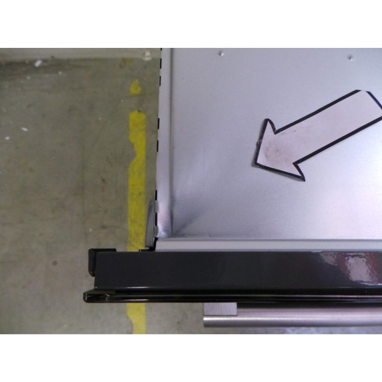 GRADE A2 - Light cosmetic damage - SIEMENS HB13AB550B iQ300 Electric Built-in Single Oven - Stainless Steel
