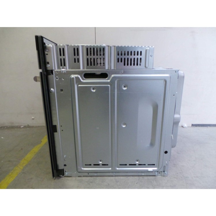 GRADE A2 - Light cosmetic damage - SIEMENS HB13AB550B iQ300 Electric Built-in Single Oven - Stainless Steel