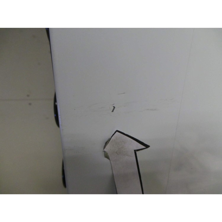GRADE A2 - Light cosmetic damage - CDA FW971 70-30 Frost Free Integrated Fridge Freezer