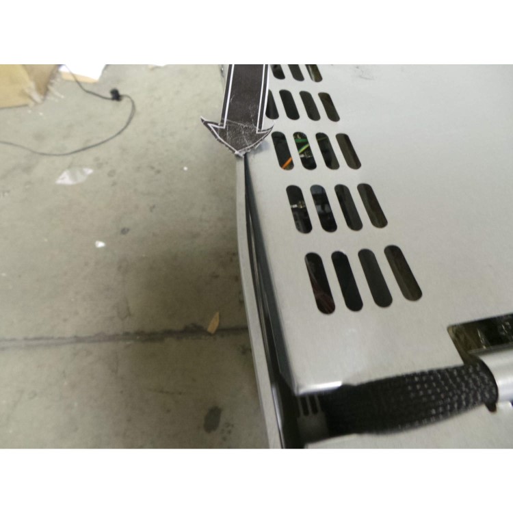 GRADE A2 - Light cosmetic damage - Belling BI60FP Fanned Electric Built-in Single Oven Stainless Steel