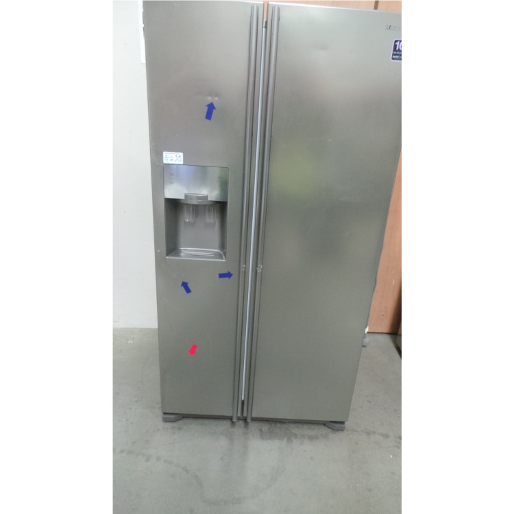 GRADE A3 - Samsung RS7567BHCSP H-series American Fridge Freezer With Ice And Water Dispenser - Silver