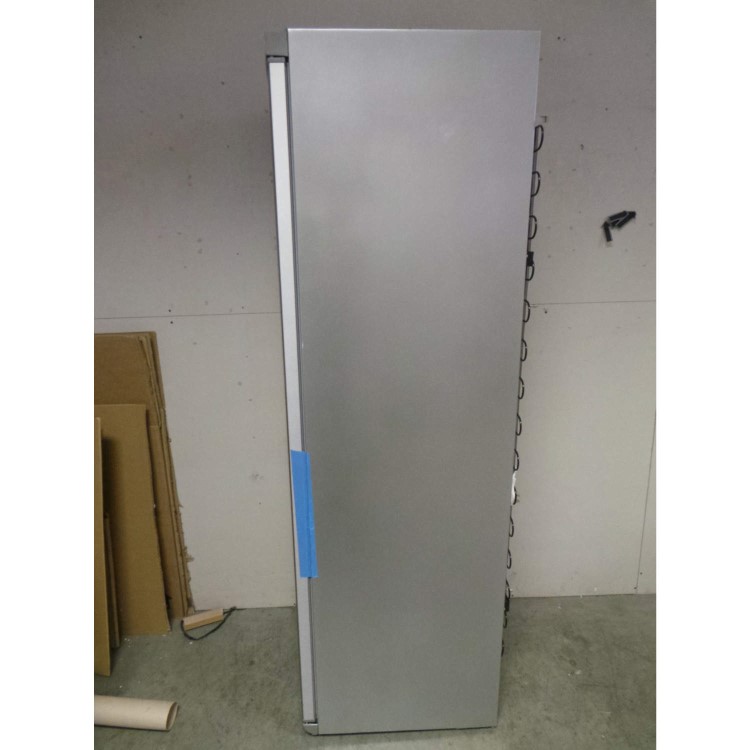 GRADE A3 - Heavy cosmetic damage - AEG S74010KDX0 Freestanding Fridge With Antifingerprint Stainless Steel Door