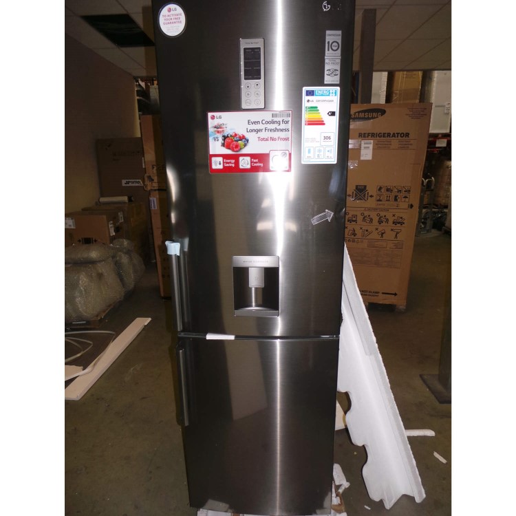 GRADE A3 - Heavy cosmetic damage - LG GBF539PVQWB
 1.9m Platinum Silver Freestanding Fridge Freezer With Water Dispenser