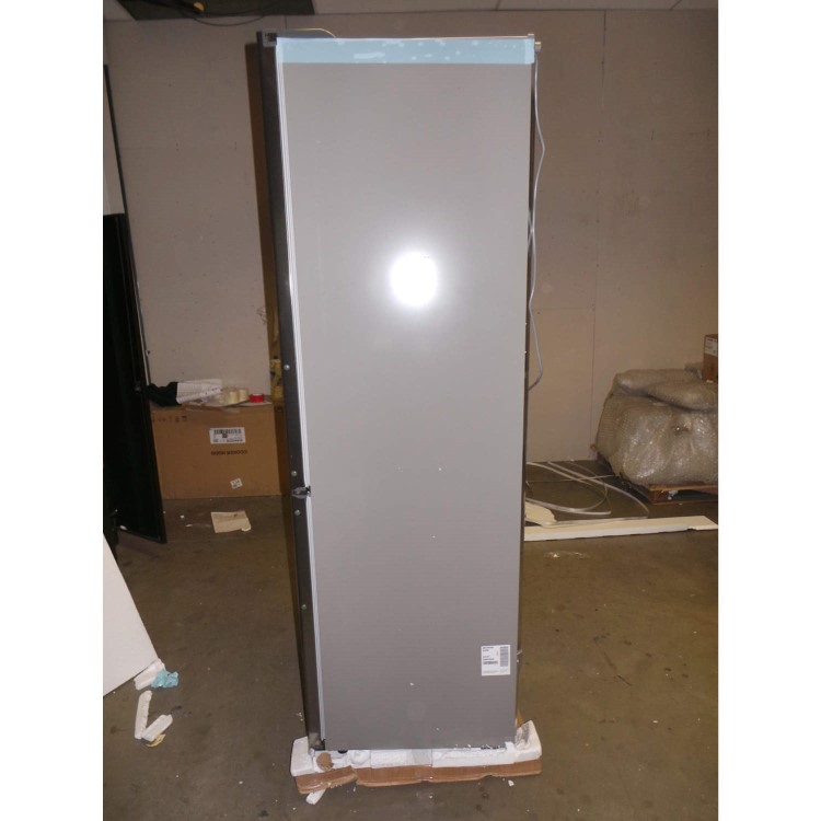 GRADE A3 - Heavy cosmetic damage - LG GBF539PVQWB
 1.9m Platinum Silver Freestanding Fridge Freezer With Water Dispenser