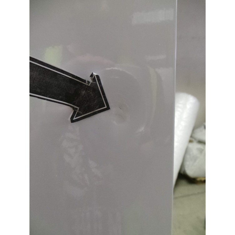 GRADE A2 - Light cosmetic damage - LEC TF60183 183x60cm 295L Frost Free Freestanding Fridge Freezer White