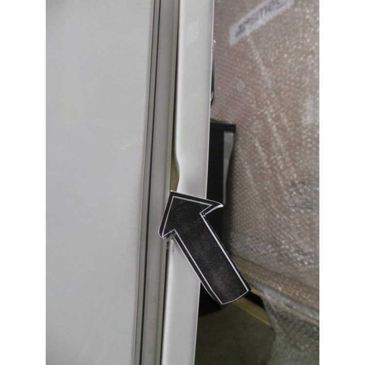 GRADE A2 - Light cosmetic damage - Zanussi ZQA14030DA Integrated Under Counter Fridge