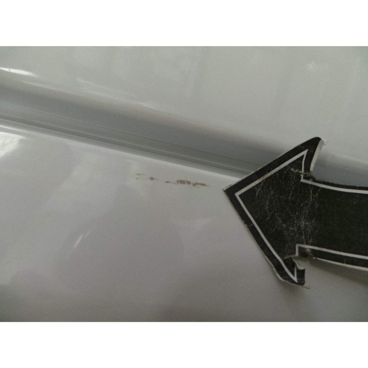 GRADE A2 - Light cosmetic damage - LEC R50263 84x50cm Under Counter Fridge With Ice Box - White